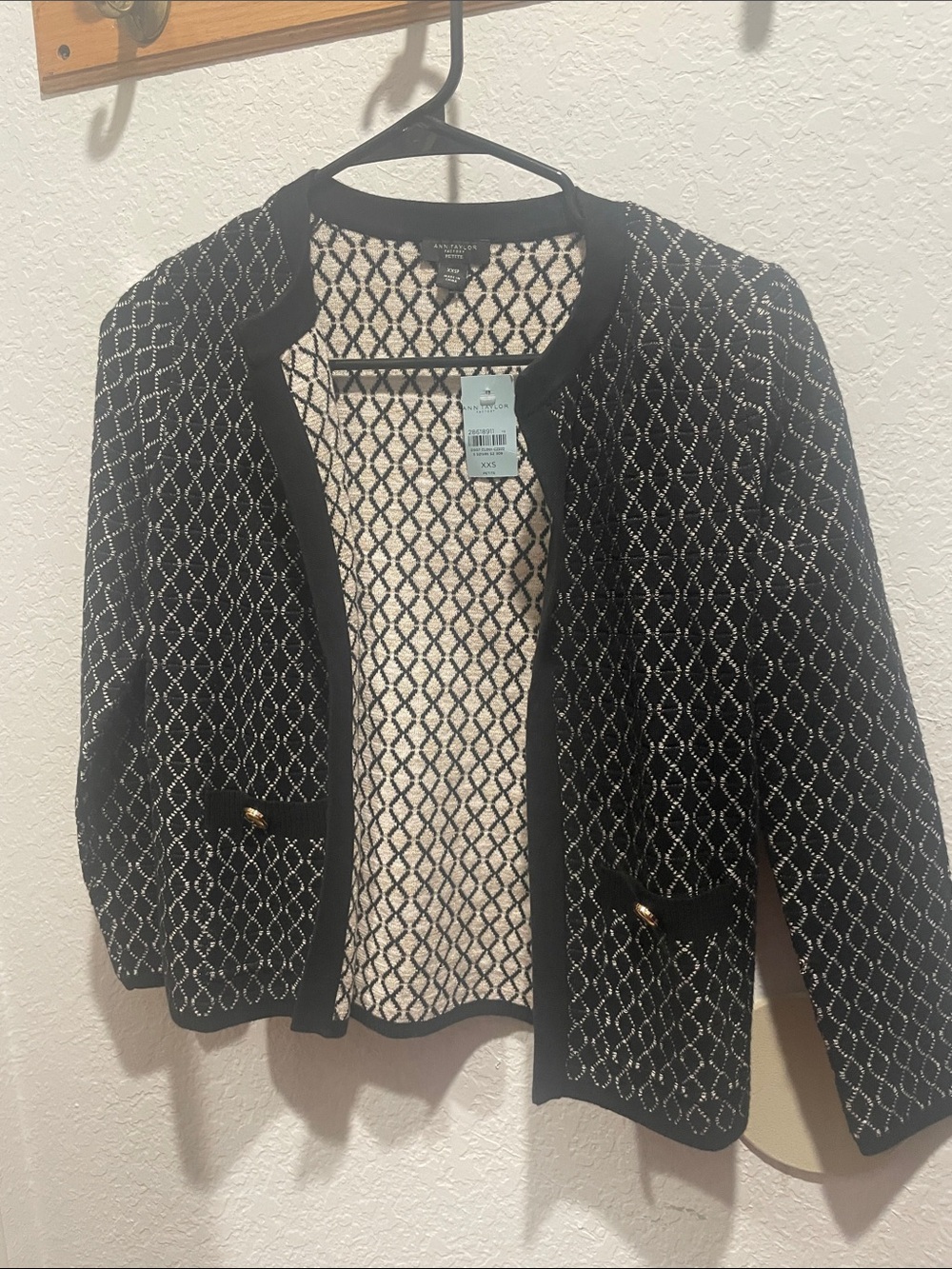 Ann Taylor Black and White Diamond-Pattern Open Cardigan